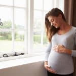 كيف تكون إفرازات الحمل في الشهر الأول ؟