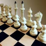 كم عدد مربعات الشطرنج