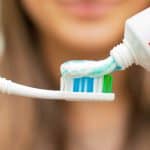 مكونات معجون الاسنان