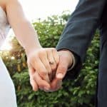 عبارات تهنئة للعروسة والعريس