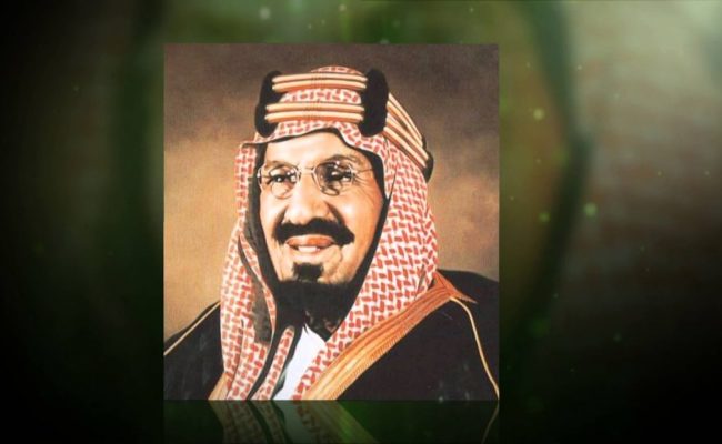 من إنجازات الملك عبد العزيز توطين البادية